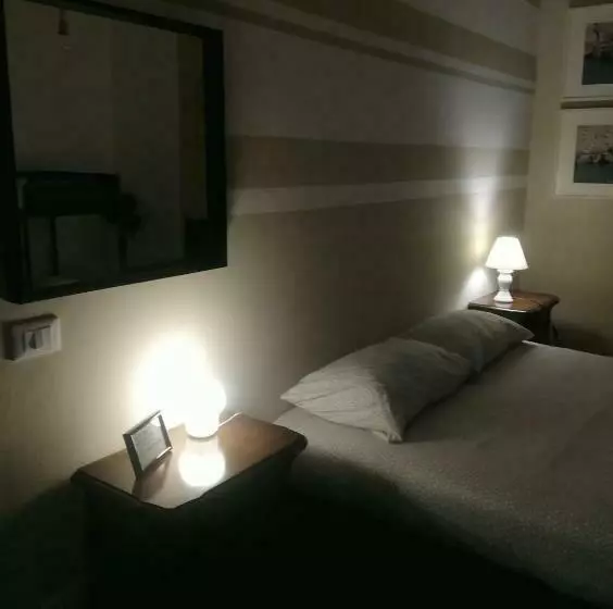 پانسیون Accademia Rooms