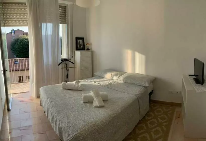 پانسیون Accademia Rooms