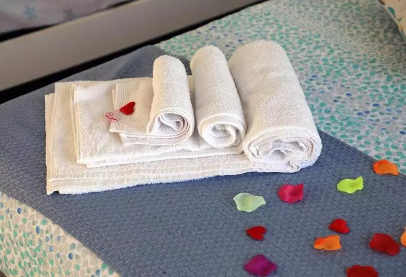 پانسیون Casa Privata Relax Piazza Maria Anania Vico N4