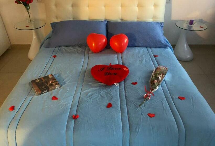 פנסיון Les Chambres De Françoise Guest House