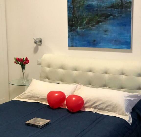 פנסיון Les Chambres De Françoise Guest House