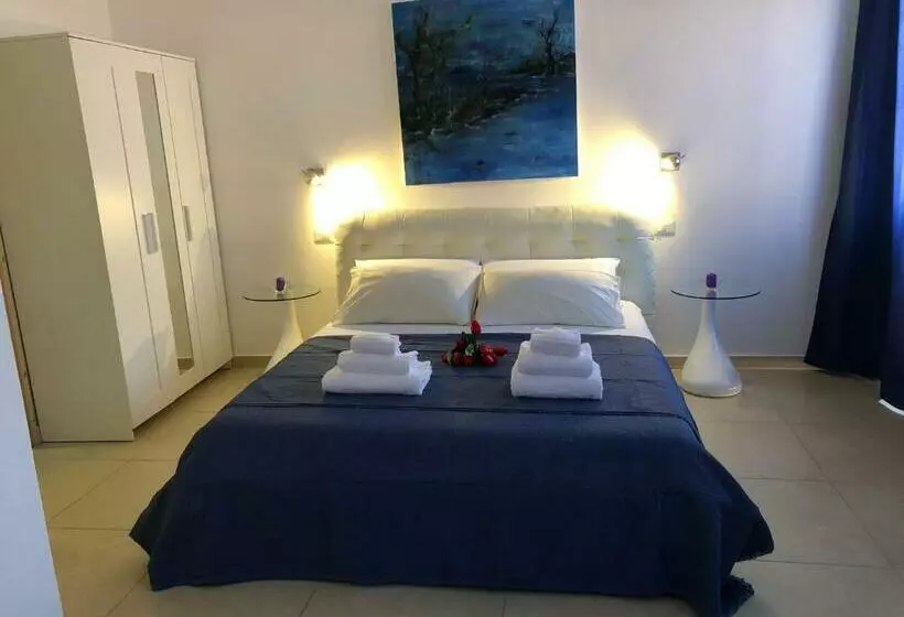 ペンション Les Chambres De Françoise Guest House