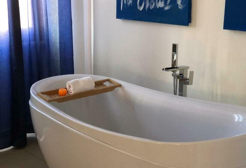 פנסיון Les Chambres De Françoise Guest House