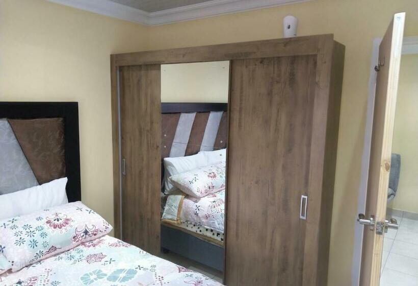 פנסיון Lpm Guests