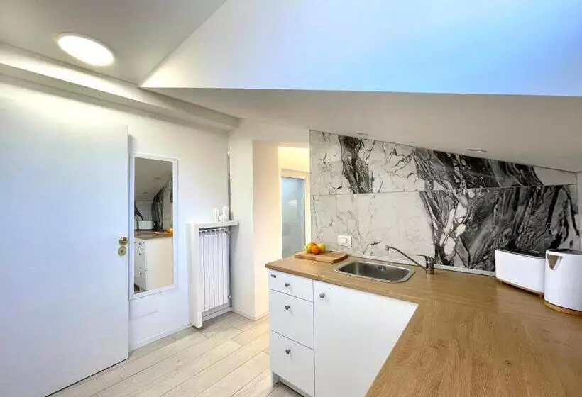 پانسیون Mariarosa Suites