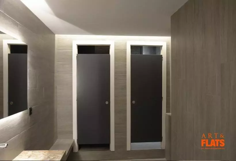 تختخواب و صبحانه Art&flats Hostel