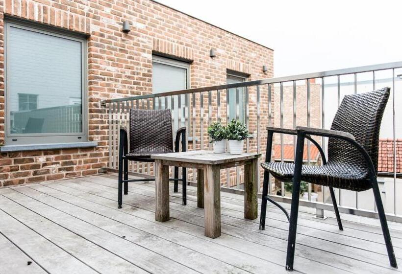 تختخواب و صبحانه Maison De La Paix