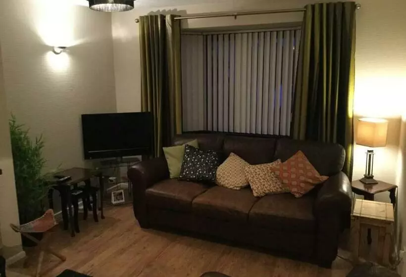 ベッドアンドブレックファースト Rondo, Ballymena, Nr Ireland