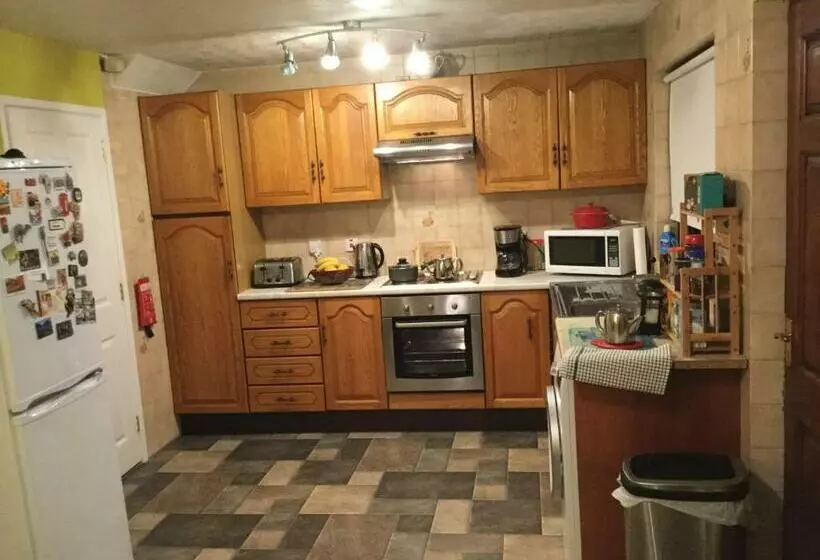 ベッドアンドブレックファースト Rondo, Ballymena, Nr Ireland