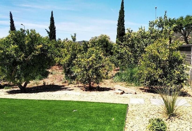 مبيت وإفطار Vila Milreu Guest House