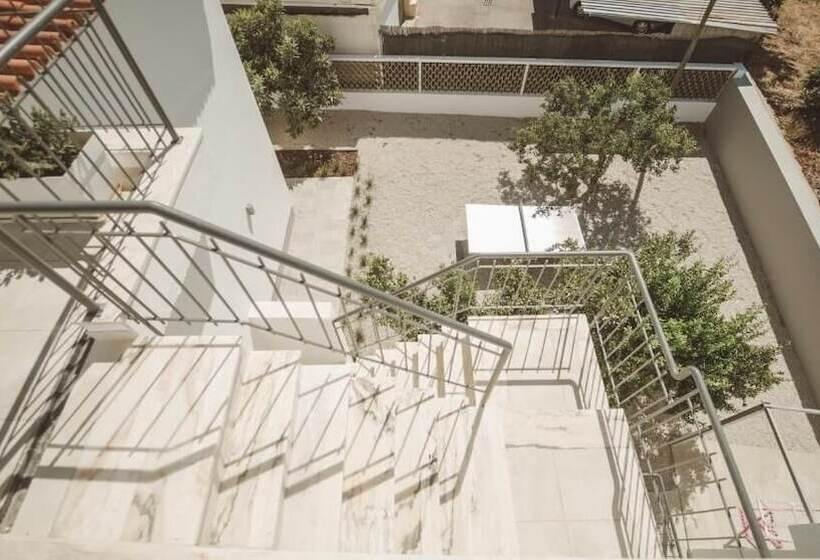 مبيت وإفطار Vila Milreu Guest House