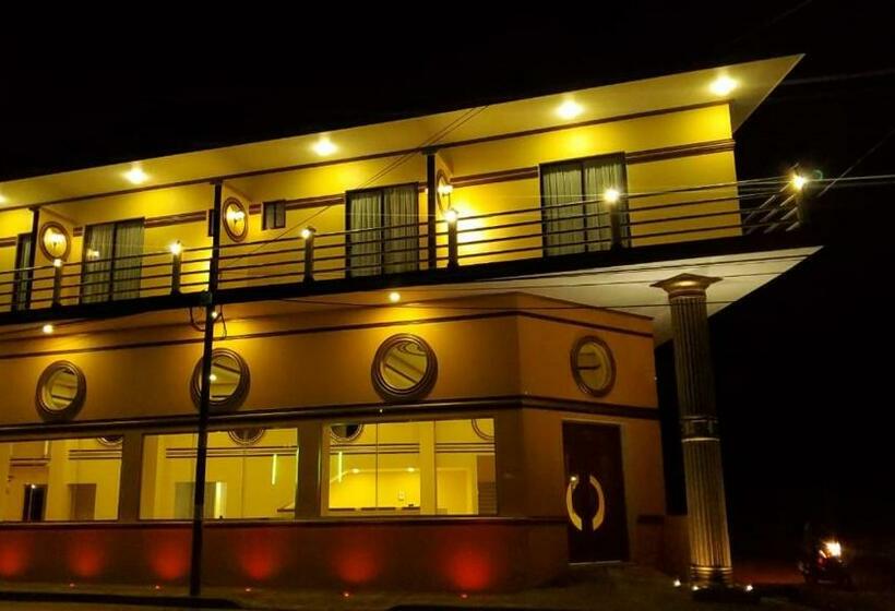 Grand Hotel Chinghuapan