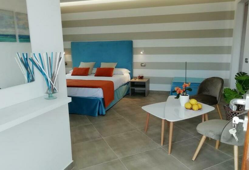 פנסיון Esse House