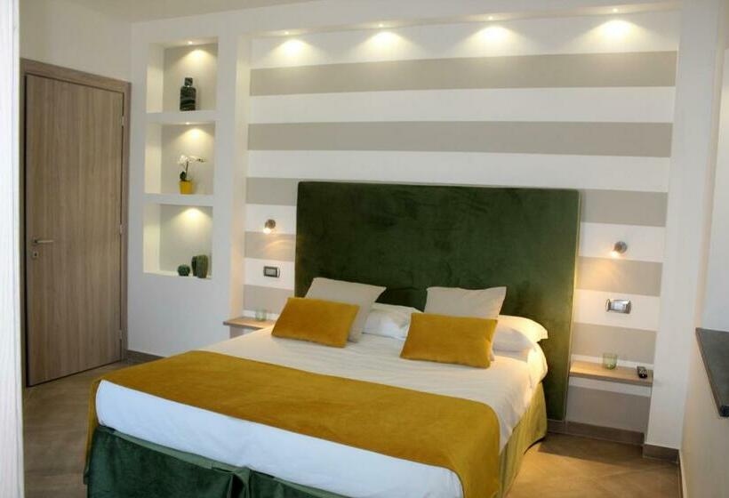 פנסיון Esse House