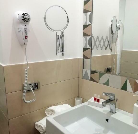 פנסיון Esse House