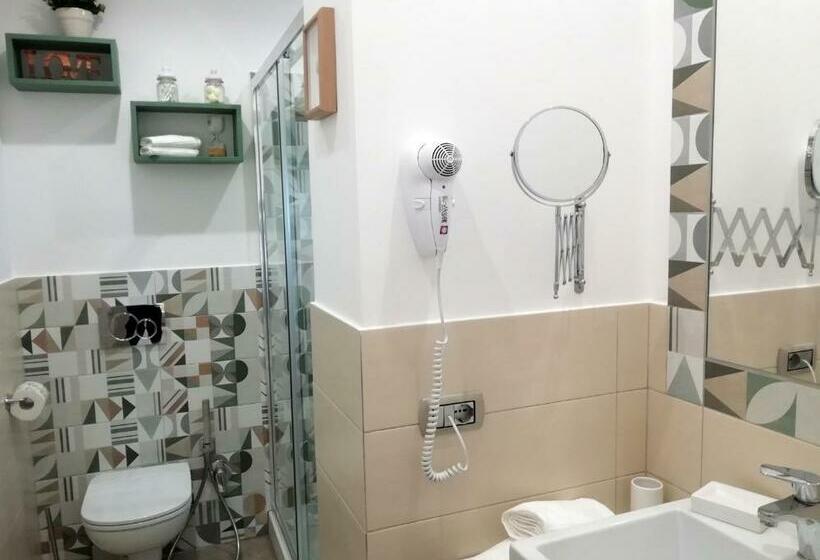 פנסיון Esse House