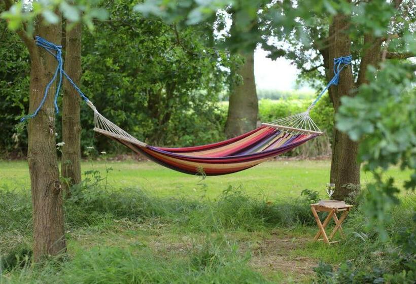 膳宿费 Hedges House