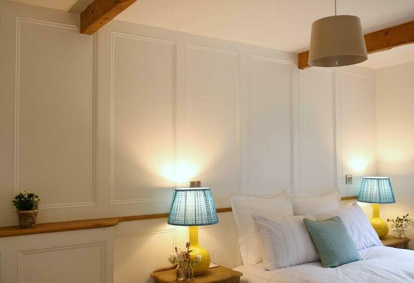 膳宿费 Hedges House