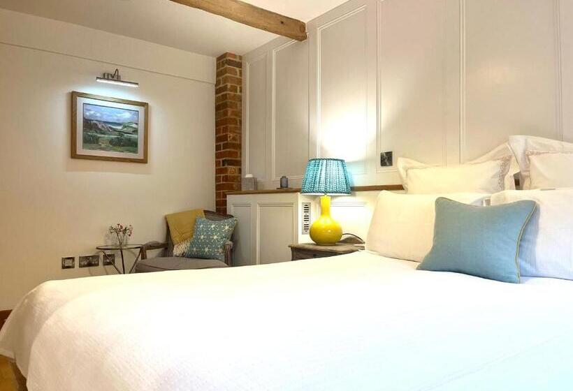 膳宿费 Hedges House