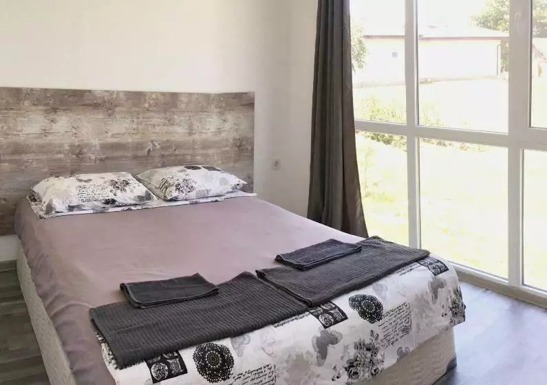 پانسیون Karia Apartments