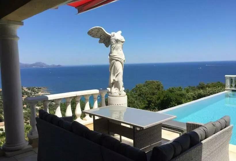 ペンション Villa Goonie
