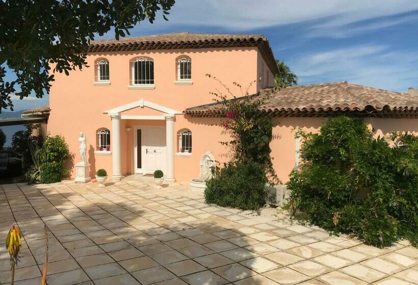 膳宿费 Villa Goonie