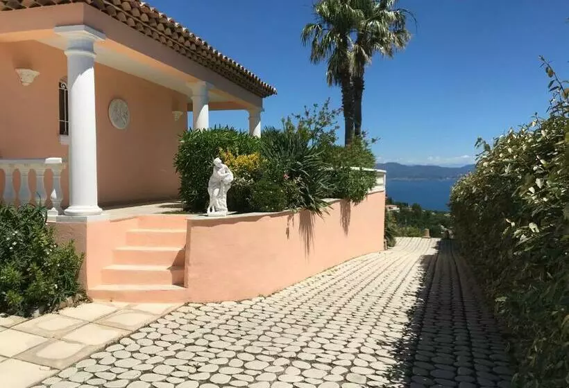 ペンション Villa Goonie