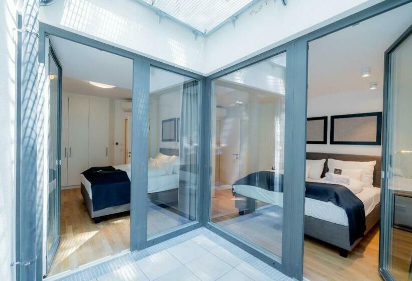 Vienna Residence, Hietzing   Schönbrunn