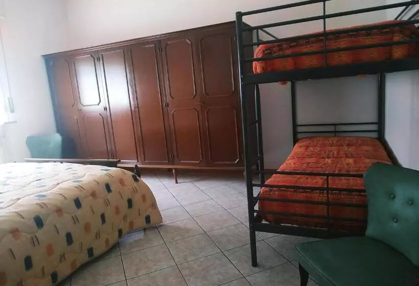 B&b L Uva Fragolina