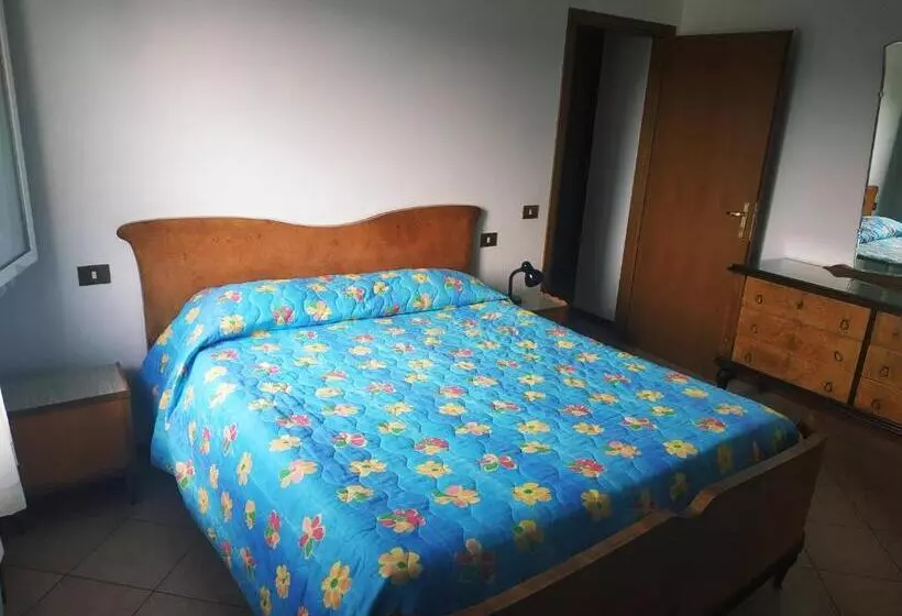 B&b L Uva Fragolina