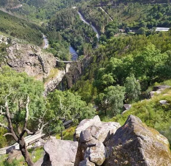 تختخواب و صبحانه Bellavista Alojamento