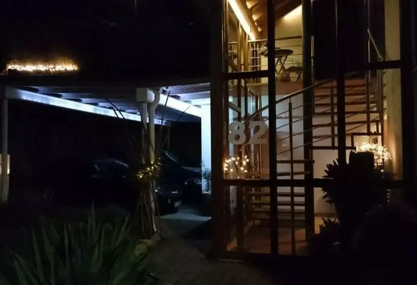 Aamiaismajoitus (B&B) K82 Bnb &