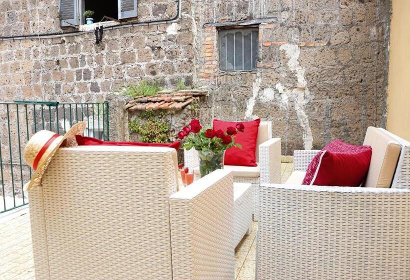 تختخواب و صبحانه Love Stabia