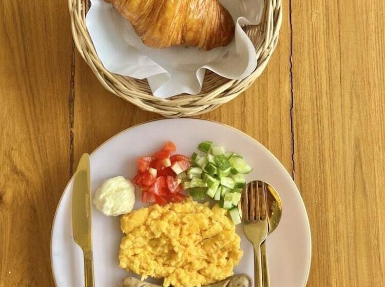 בית מלון כפרי Funwan