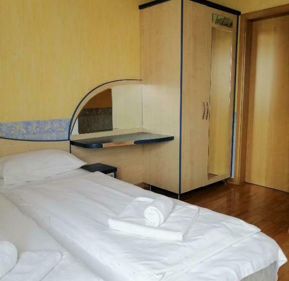 پانسیون K8 5 Apartments