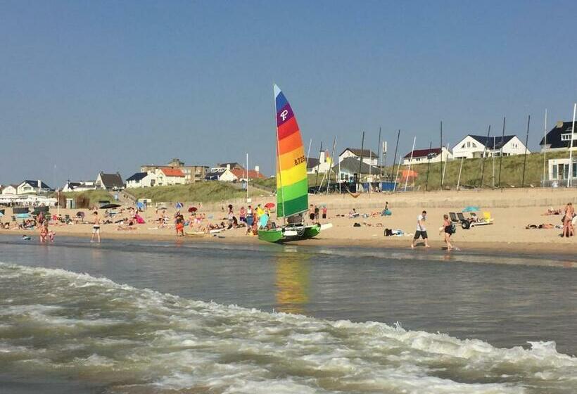 Pensão Paulus Loot Zandvoort