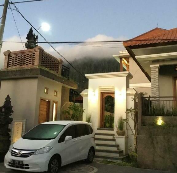 膳宿费 The Villa S Kubu Sandan