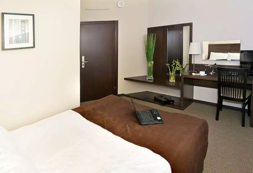 호텔 Centre Avanta