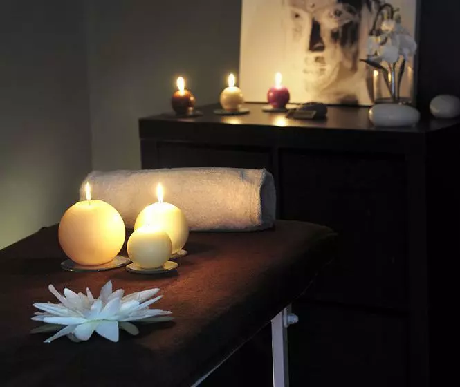 ホテル Néméa Appart Toulouse Constellation