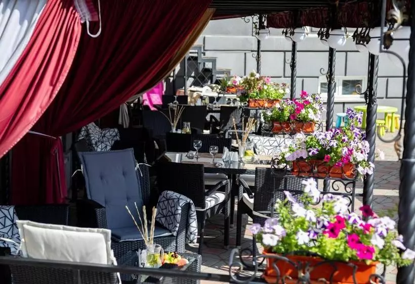 Отель Centralnaya