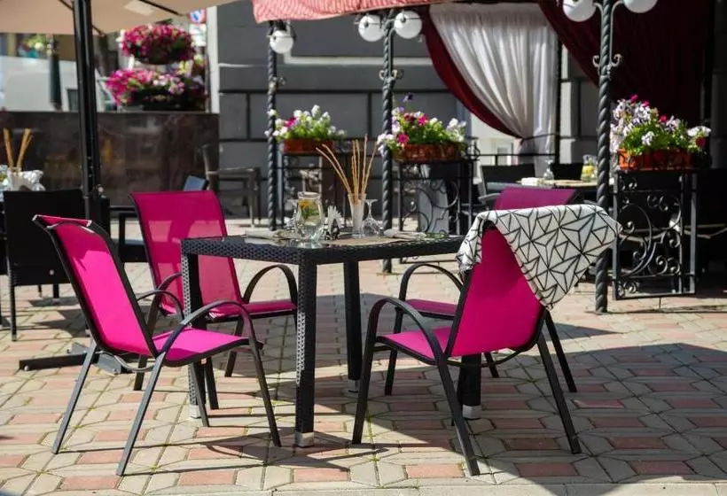 Отель Centralnaya