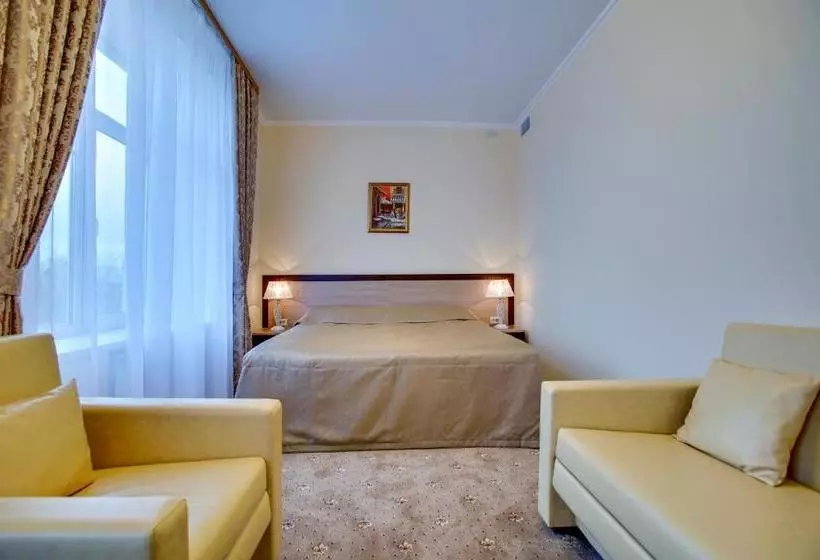 Отель Centralnaya