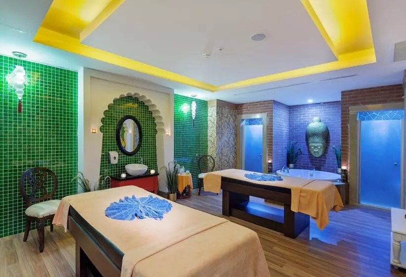 Отель Diamond Excellence Resort & Spa