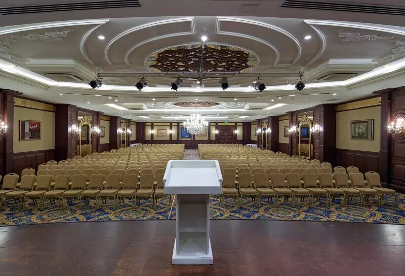 Отель Diamond Excellence Resort & Spa