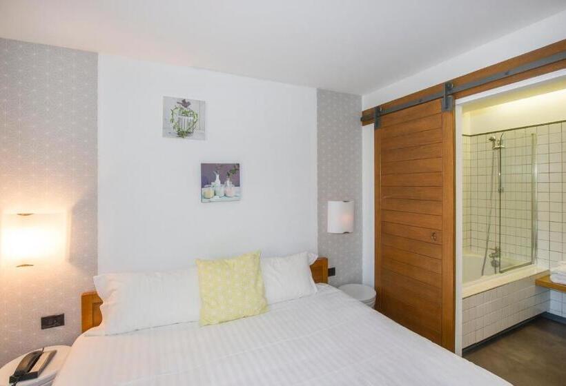 בית מלון כפרי Domaine De Barres