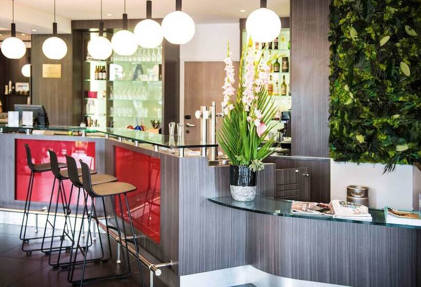 בית מלון כפרי Ibis Styles Toulouse Cité Espace