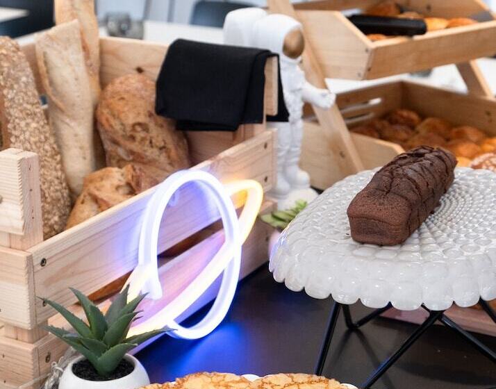 בית מלון כפרי Ibis Styles Toulouse Cité Espace