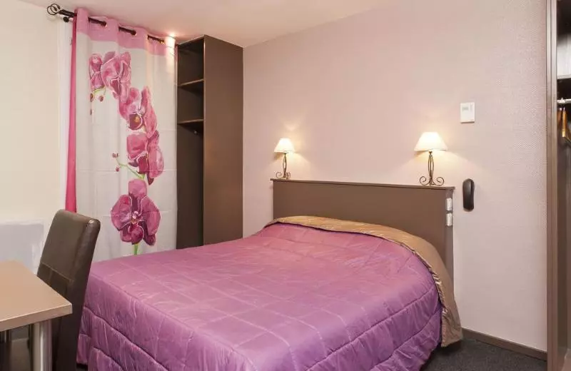 ホテル Montsouris Orleans