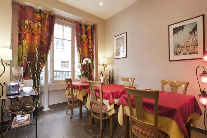 هتل Montsouris Orleans