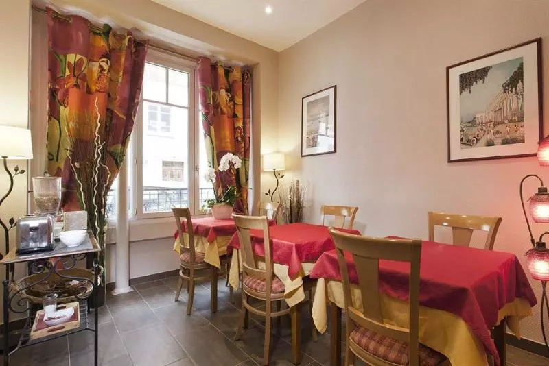 ホテル Montsouris Orleans